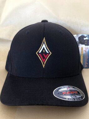 Las Vegas Aces Black Snapback FlexFit Hats!